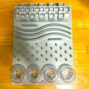 Trixie Cat Activity Fun Board